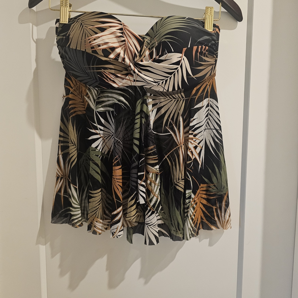 Kona Sol Strapless Dress with Leaf Print